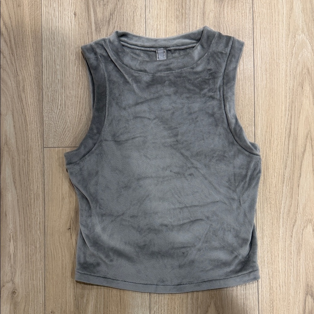 SKIMS Fuzzy Gray Sleeveless Women's Top